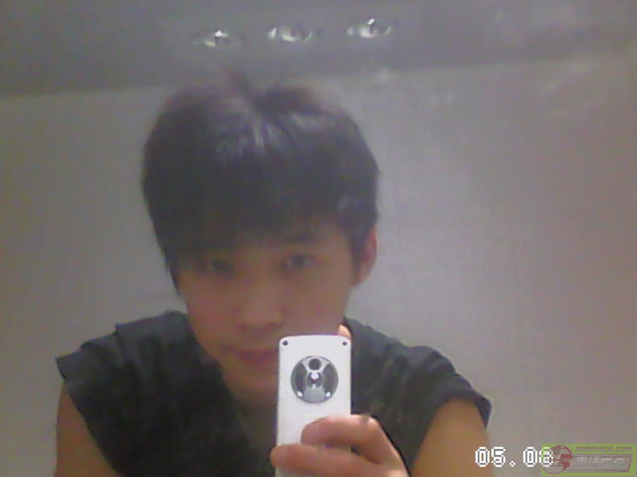 dvubb 图片点击可在新窗口打开查看