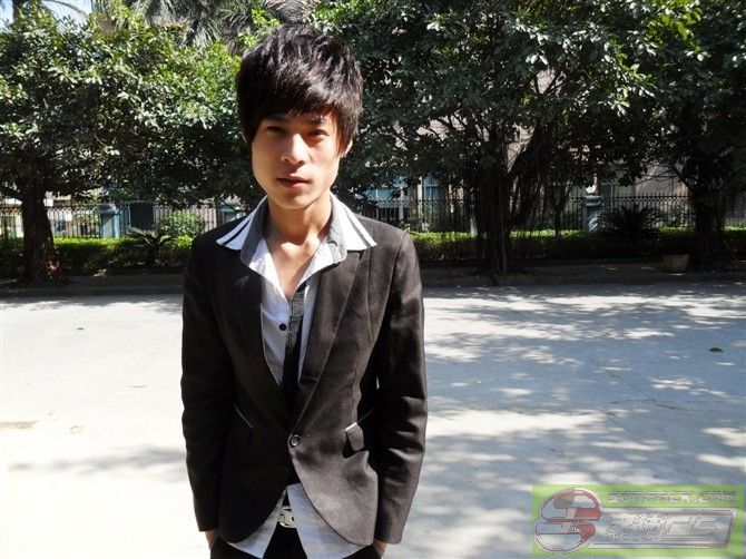 dvubb 图片点击可在新窗口打开查看